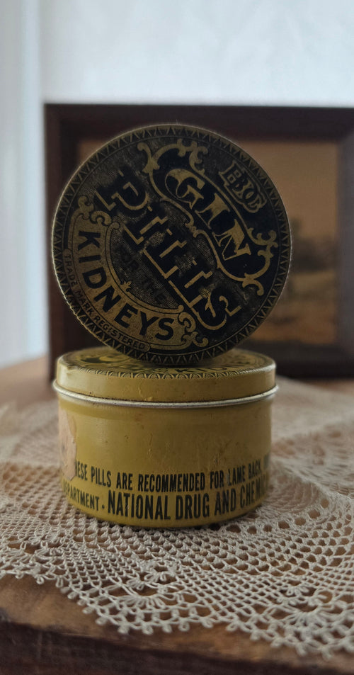 1940s Gin Pill Tin