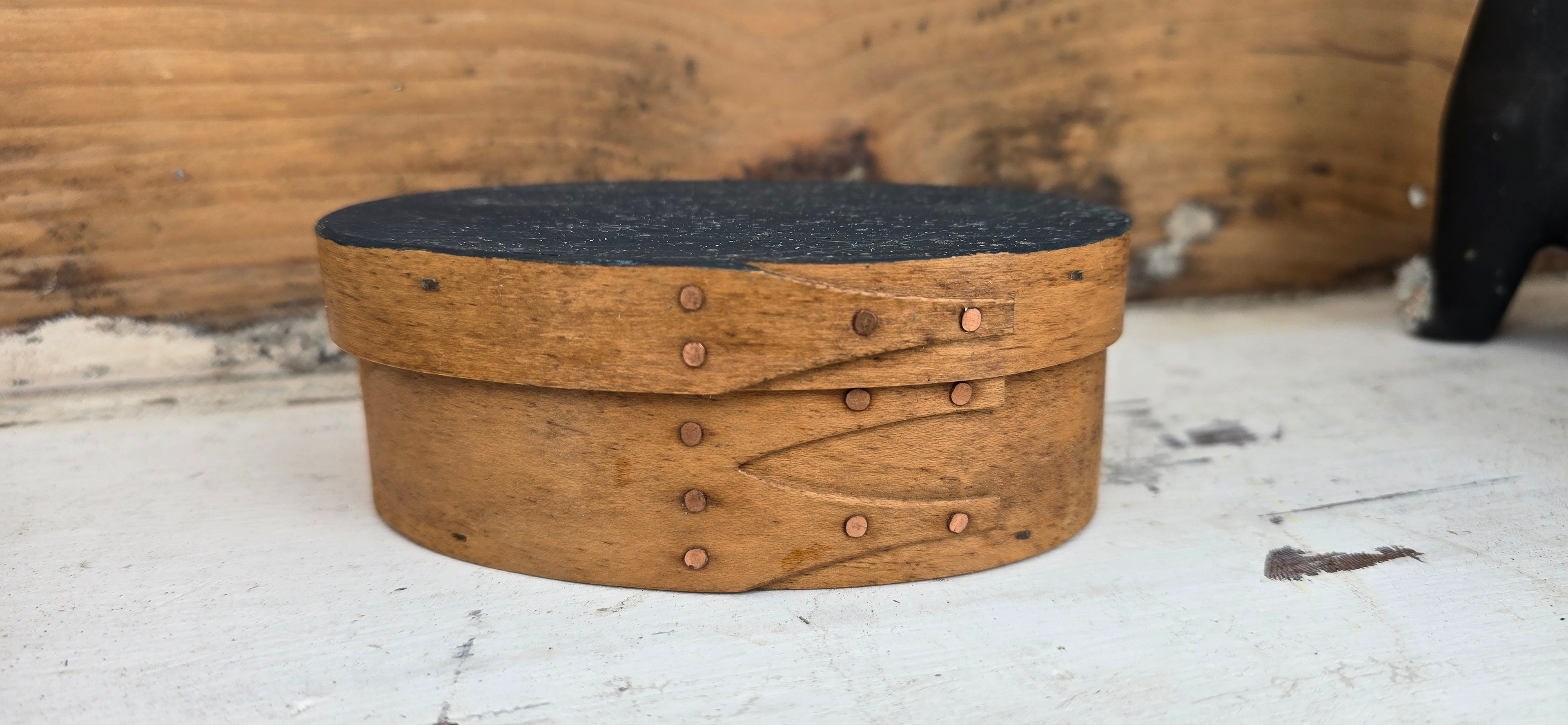 Primitive Eastern Bentwood Shaker Box