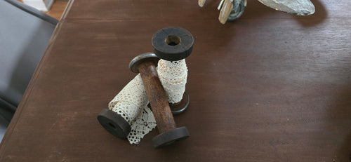 Antique Mill Wood Bobbins