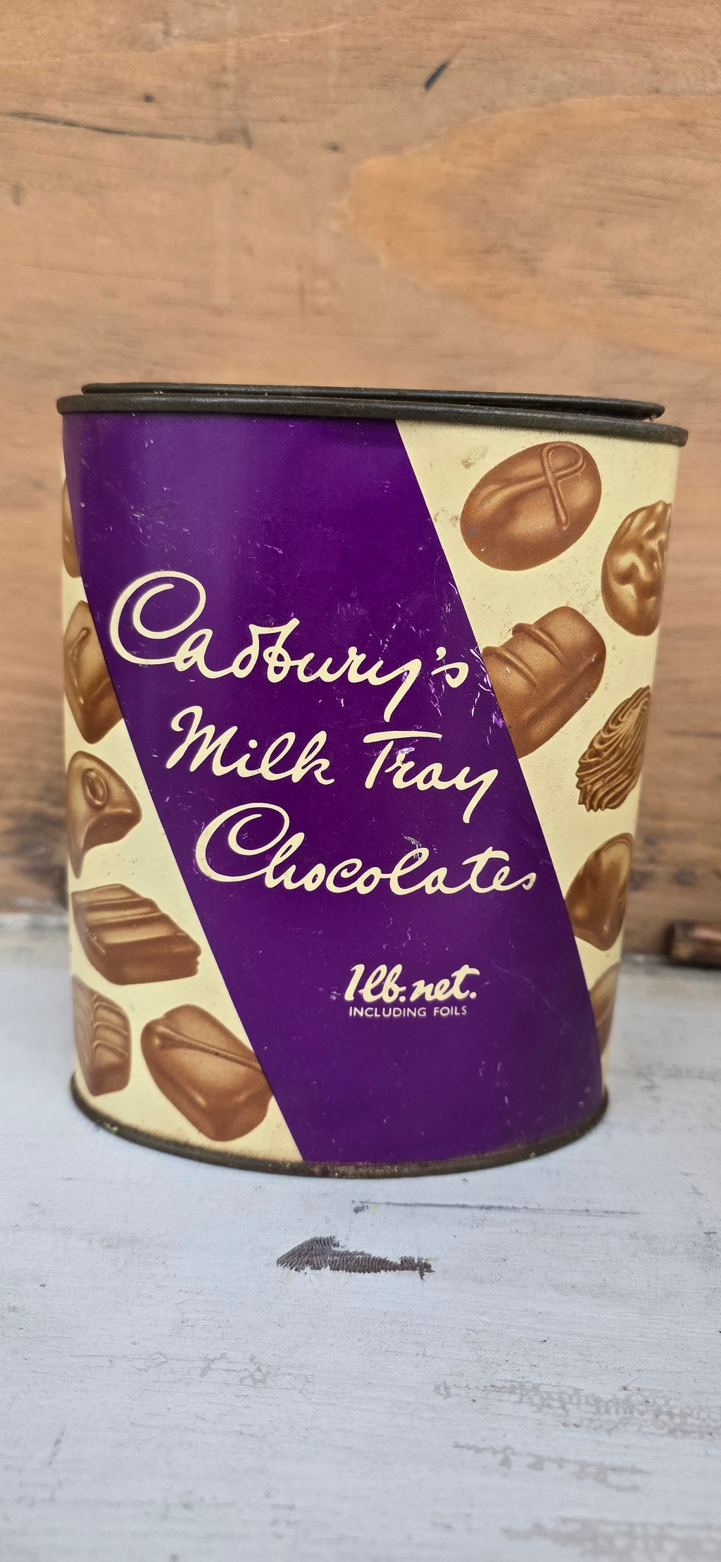 Cadbury 1lb Tin