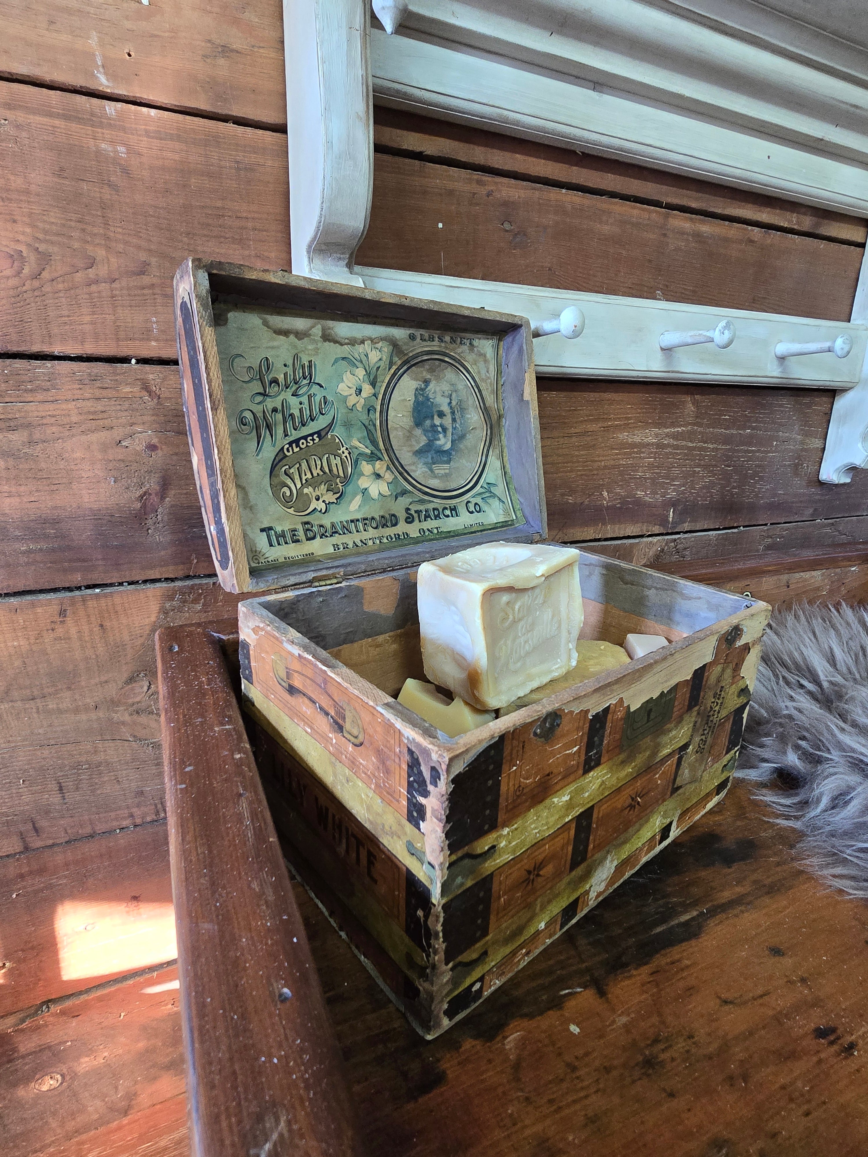 Lily White Brantford Startch Co. Soap Box
