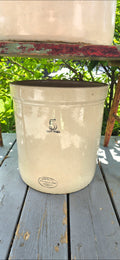 5 Gallon Medalta Crock Stoneware
