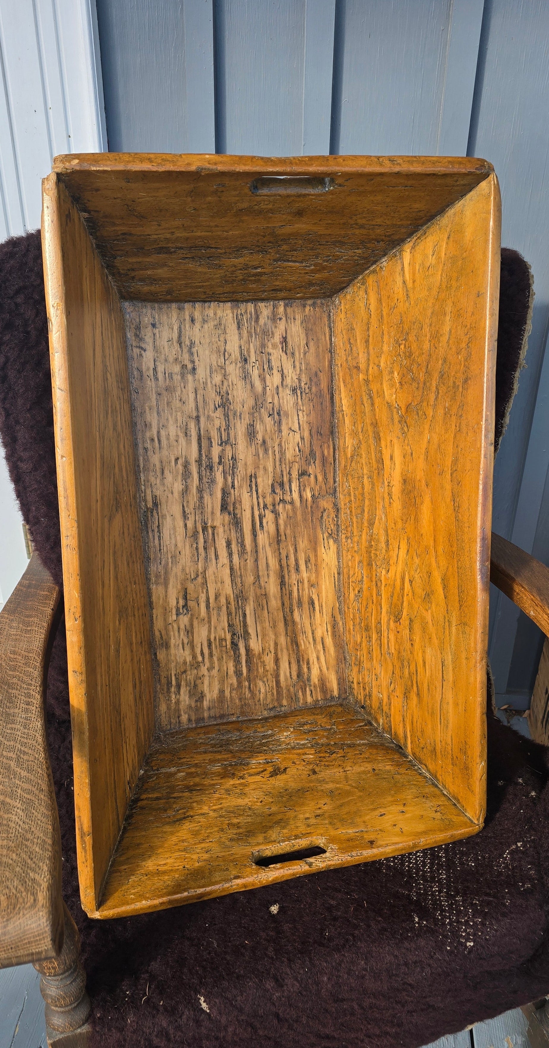 Primitive Pine Wood Trough