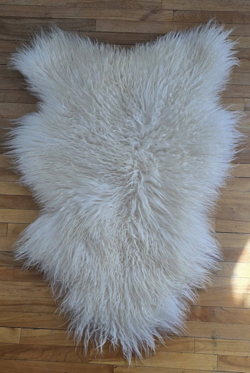 Neutral White Sheepskin