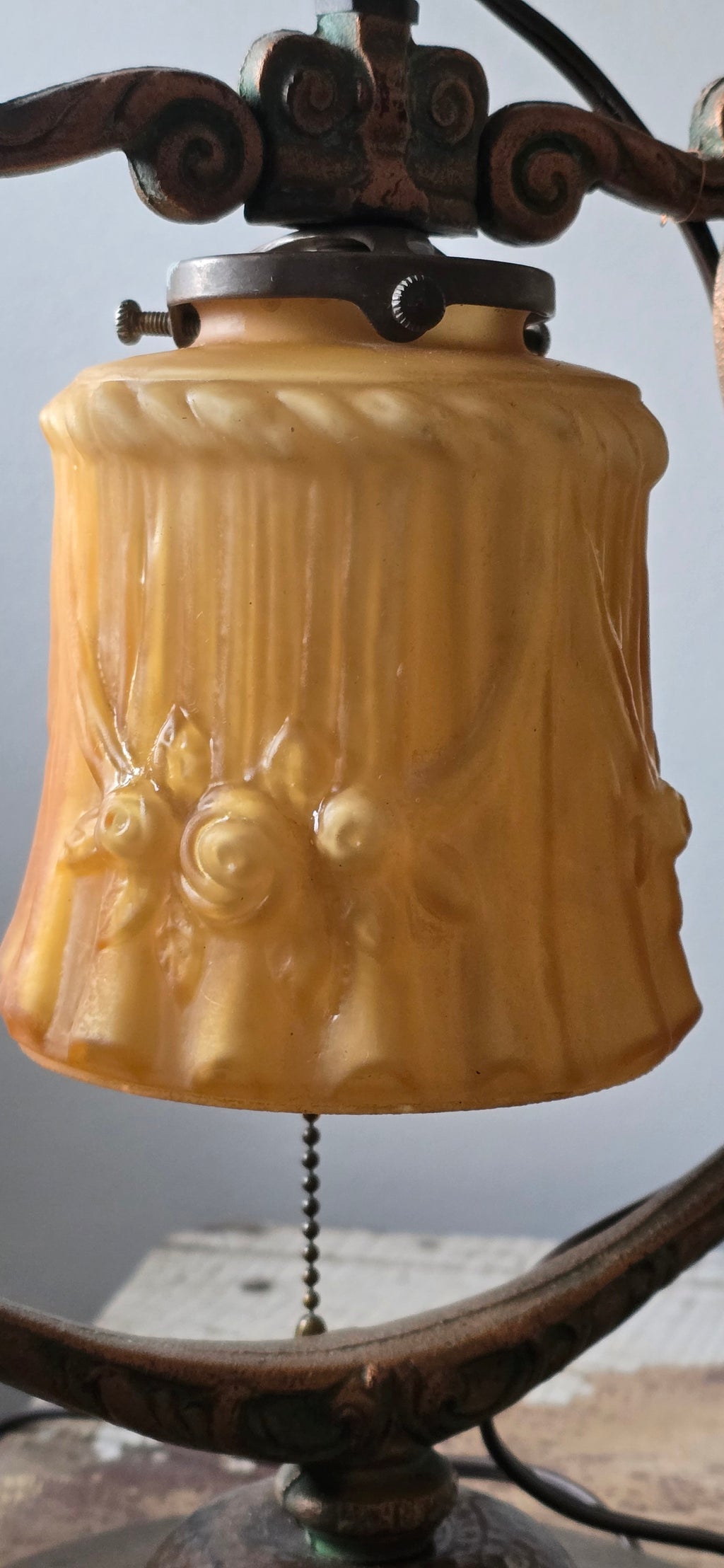 Satin Glass Brass Bell Swival Table Lamp